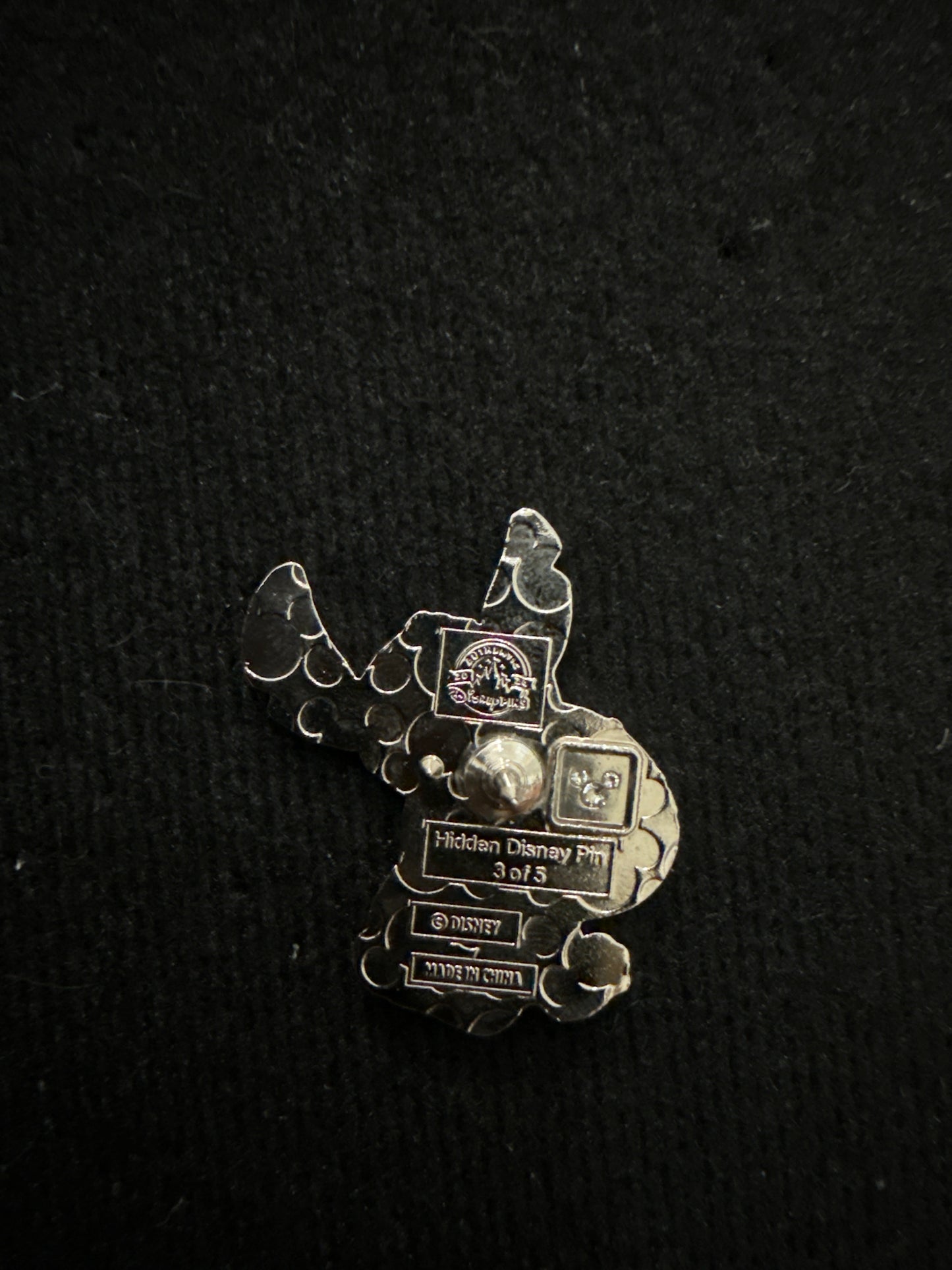Disney WDW Holidays Hidden Mickey Stitch Easter Egg Stitch Pin 2024 M1