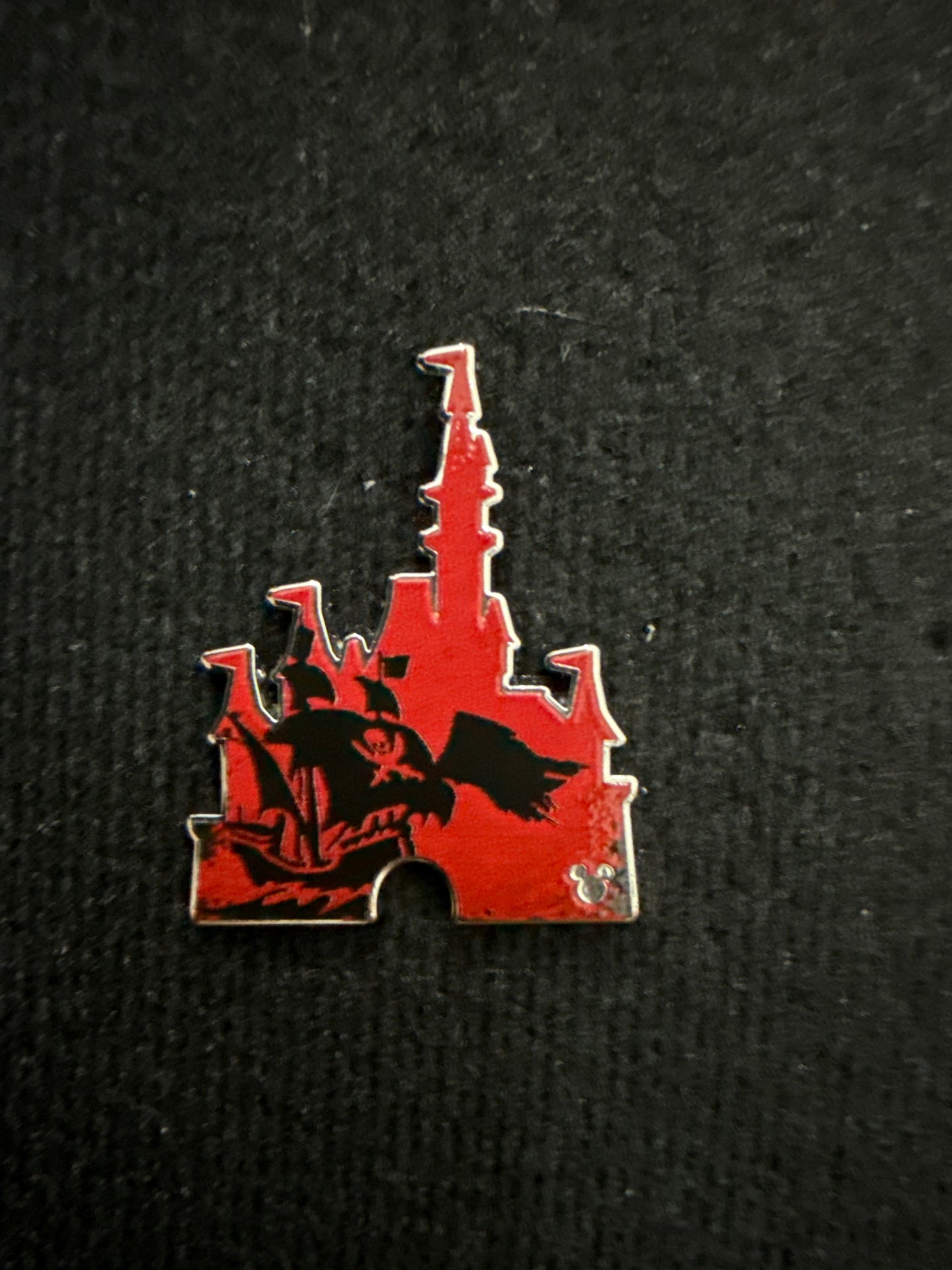 2026 Disney WDW Pirates of the Caribbean Ship Red Castle Hidden Mickey Pin M1