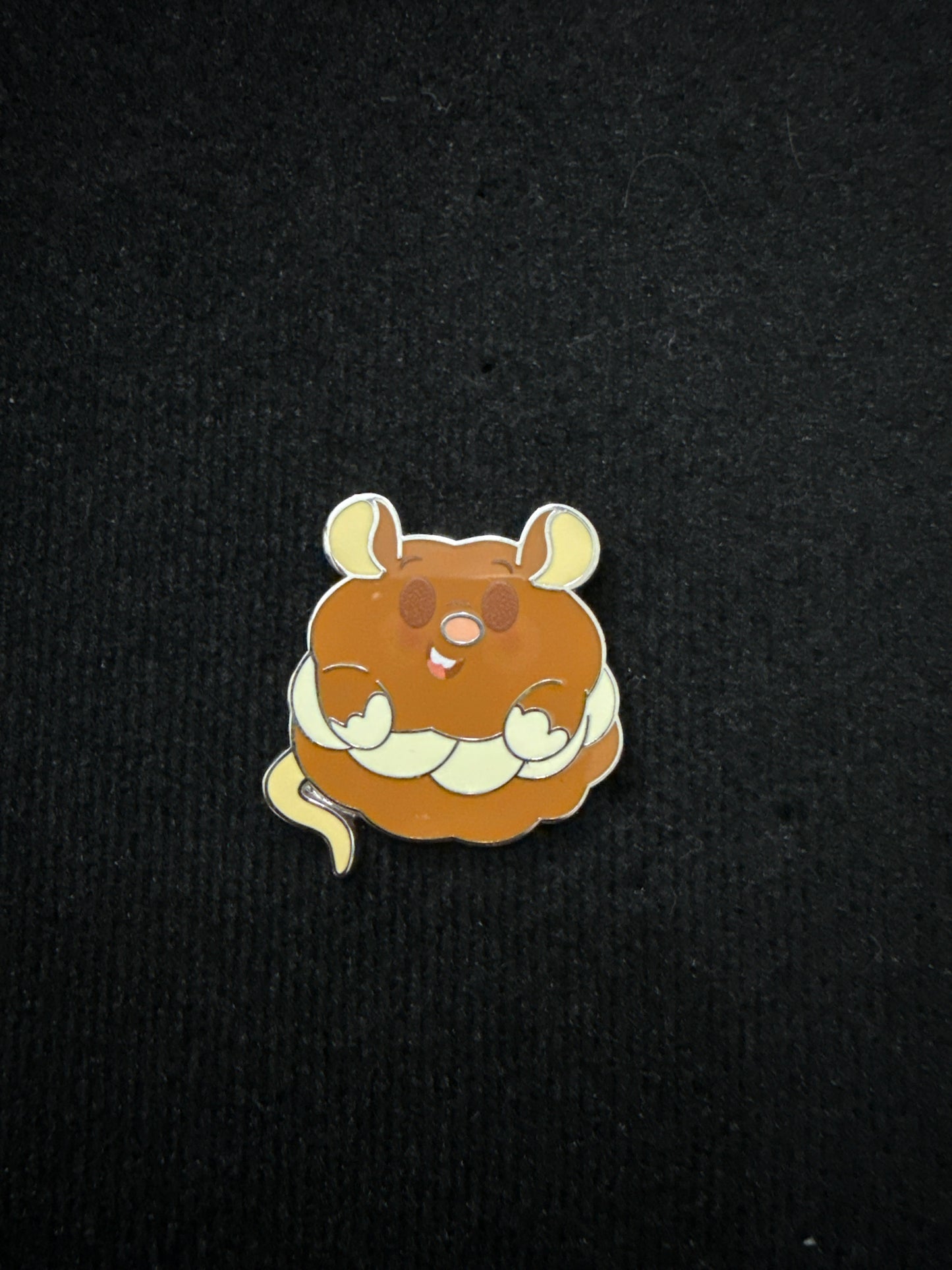 Disney Munchling Pin Series 2 Ratatouille Emile Cream Puff