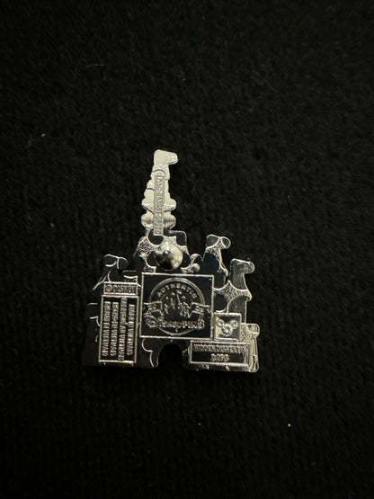 2026 Disney WDW Pirates of the Caribbean Ship Red Castle Hidden Mickey Pin M1